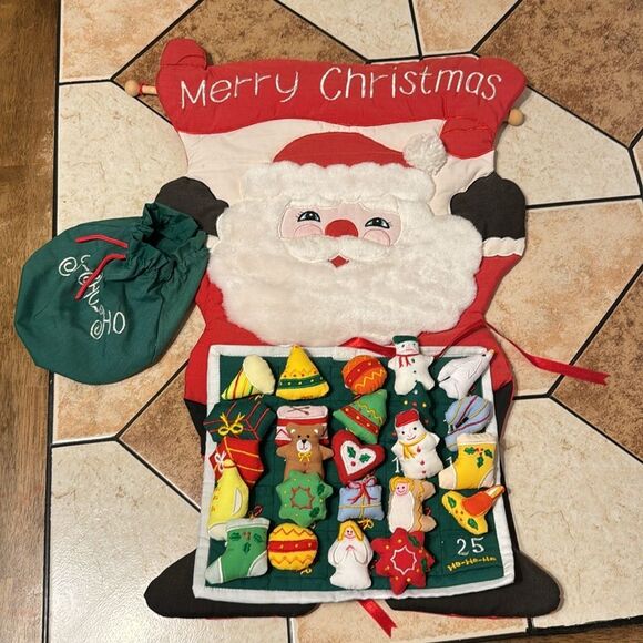 Vtg merry Christmas Santa advent calendar countdown with puffy felt pieces - Picture 2 of 9